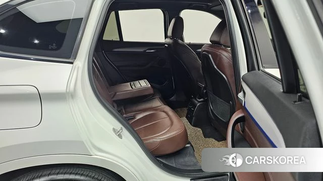 BMW X1 (F48) 2020 Белый из Кореи, фото 3
