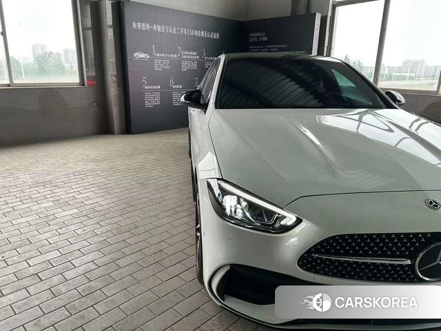 Mercedes-Benz C-class 2024 Белый из Китая, фото 3