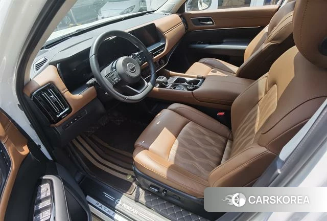Nissan Pathfinder 2024 Белый из Китая, фото 3