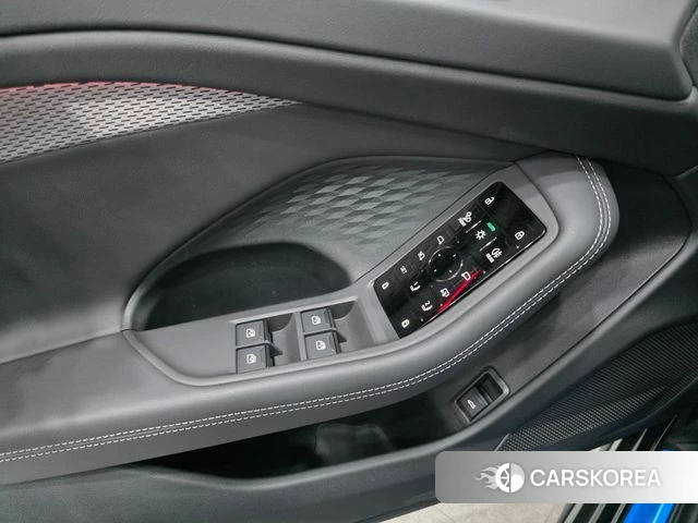 Audi A6 (C9) 2026 Серый из Кореи, фото 3