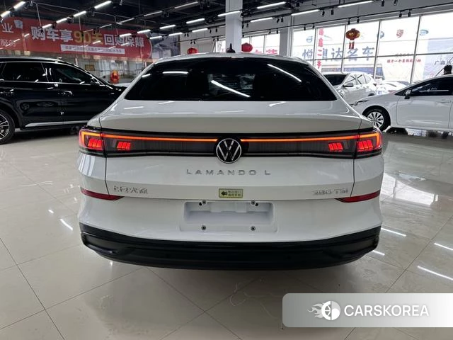Volkswagen Lamando 2022 Белый из Китая, фото 3