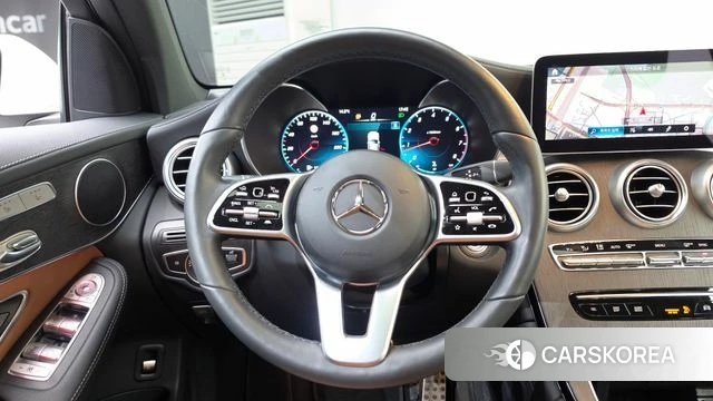 Mercedes-Benz GLC-Class X253 2021 Белый из Кореи, фото 3