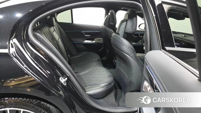 Mercedes-Benz E-Class W214 2026 Черный из Кореи, фото 3