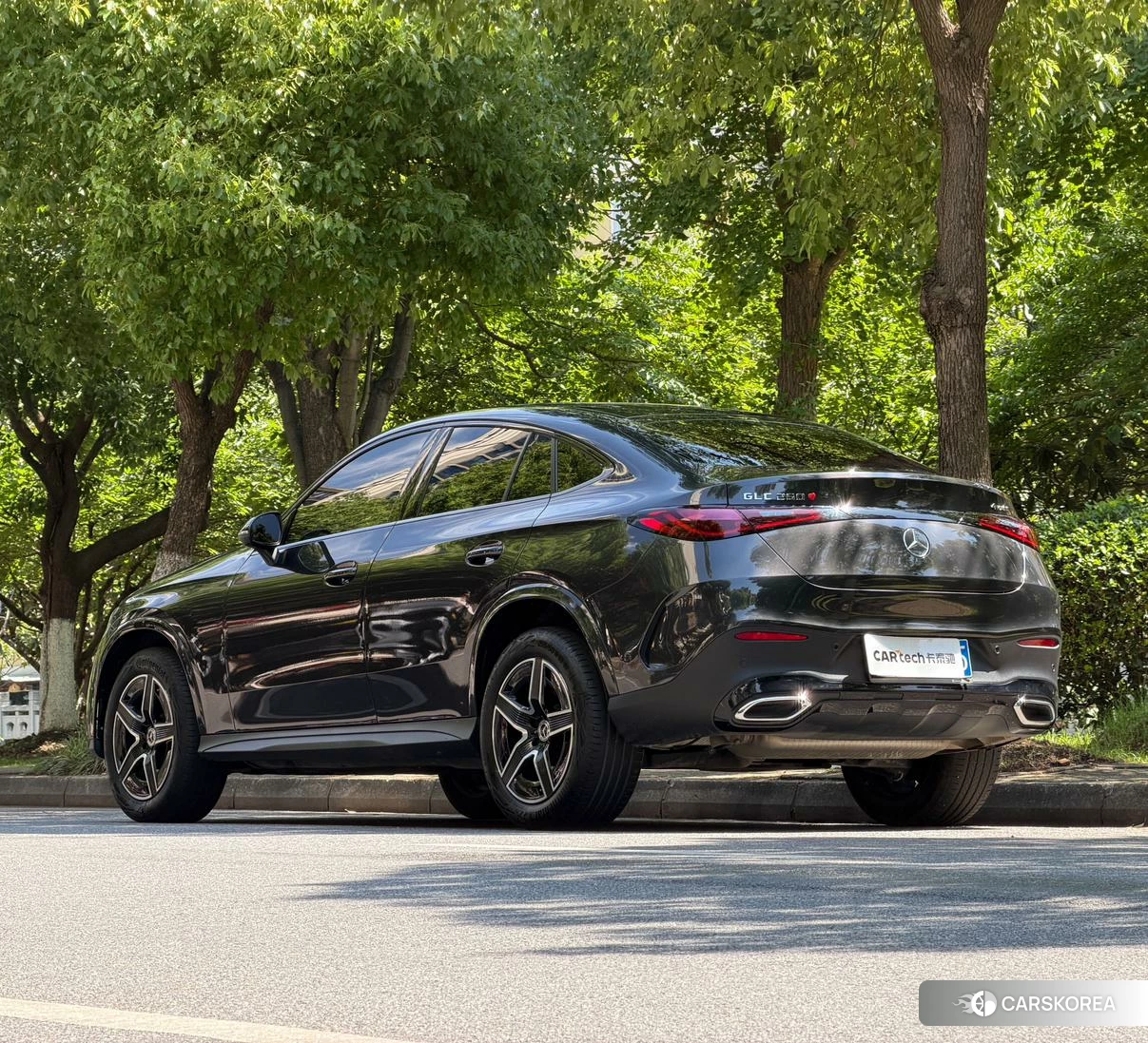 Mercedes-Benz GLC 2024 Черный из Китая, фото 3