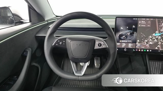 Tesla Model 3 2025 Черный из Кореи, фото 3
