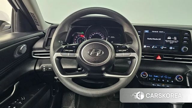 Hyundai Avante (CN7) 2023 Белый из Кореи, фото 3