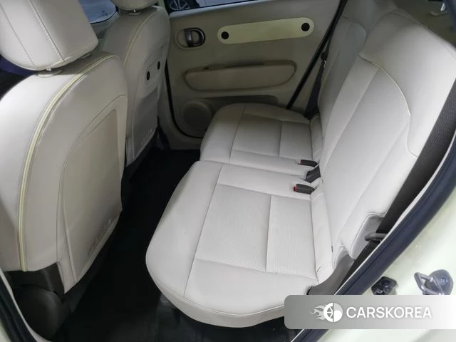 Hyundai Casper Electric 2024 Жемчужный цвет из Кореи, фото 3