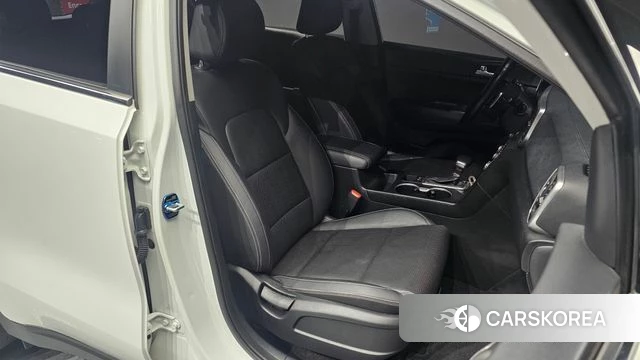 Kia Sportage The Bold 2019 Белый из Кореи, фото 3