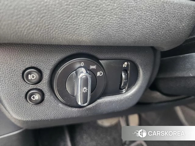 Mini Cooper Clubman 2018 Черный из Кореи, фото 3