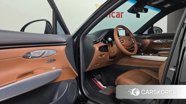 Genesis GV70 2021 Черный из Кореи, фото 3
