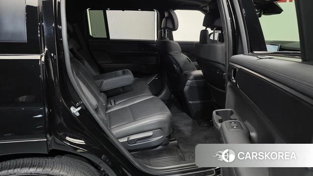 Hyundai Santa Fe (MX5) 2024 Черный из Кореи, фото 3