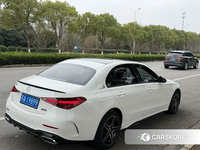 Mercedes-Benz C-class 2025 Белый из Китая, фото 3