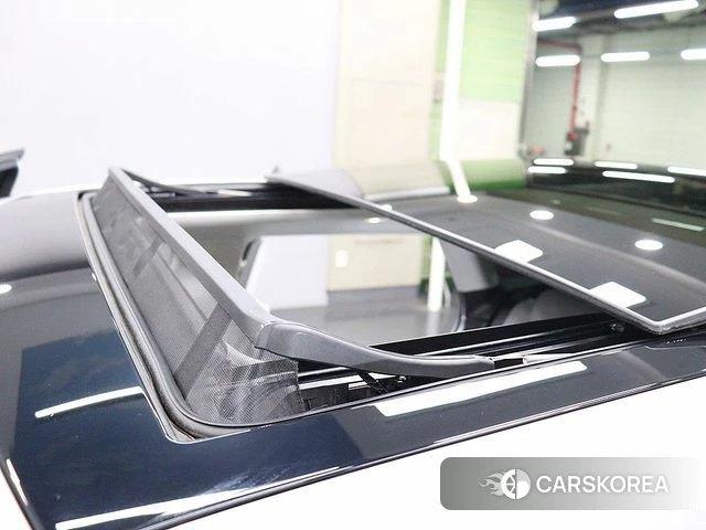 Land Rover Range Rover Evoque 2nd Generation 2022 Серебристо-серый из Кореи, фото 3