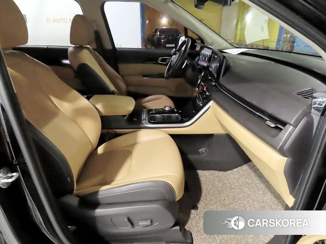 Kia Carnival 4th generation 2021 Черный из Кореи, фото 3