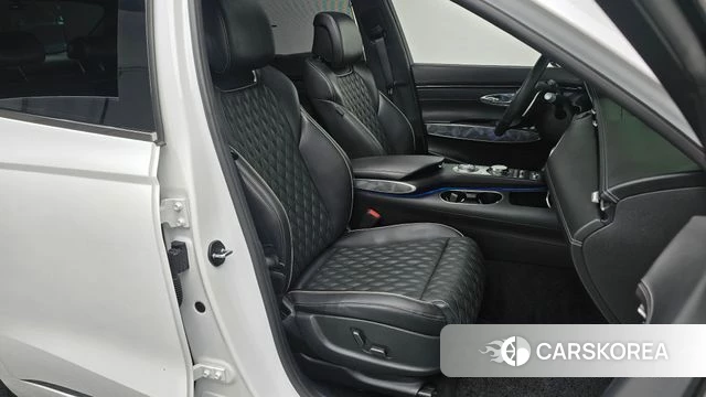 Genesis GV70 2021 Белый из Кореи, фото 3