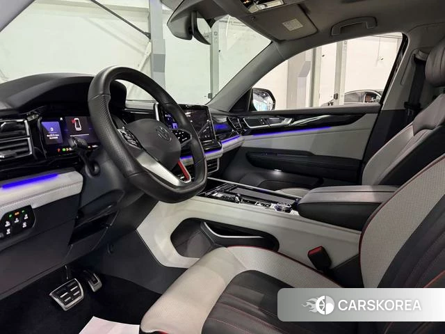 Volkswagen Teramont 2024 Черный из Китая, фото 3