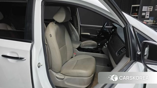 Kia All New Carnival 2018 Белый из Кореи, фото 3