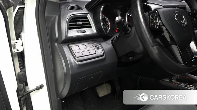 Ssangyong Tivoli Armor 2018 Белый из Кореи, фото 3