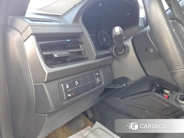 Ssangyong The New Rexton Sports Cannes 2023 Жемчужный цвет из Кореи, фото 3