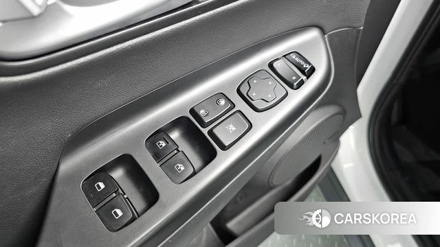 Hyundai The New Kona 2021 Белый из Кореи, фото 3