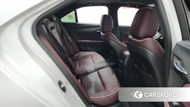 Cadillac CT4 2020 Белый из Кореи, фото 3