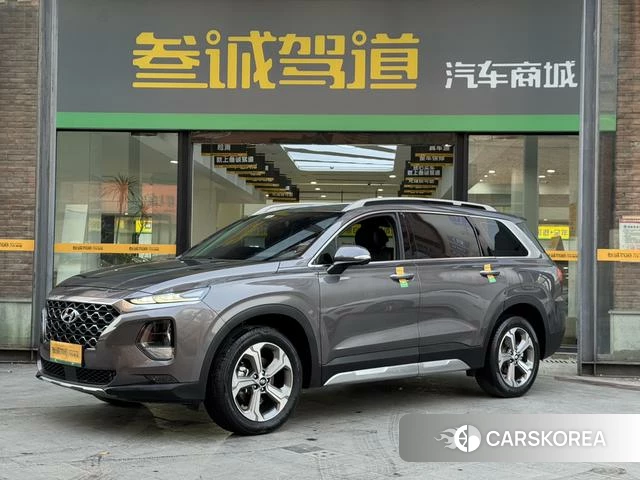 Hyundai Santa Fe 2021 Серебристо-серый из Китая, фото 3