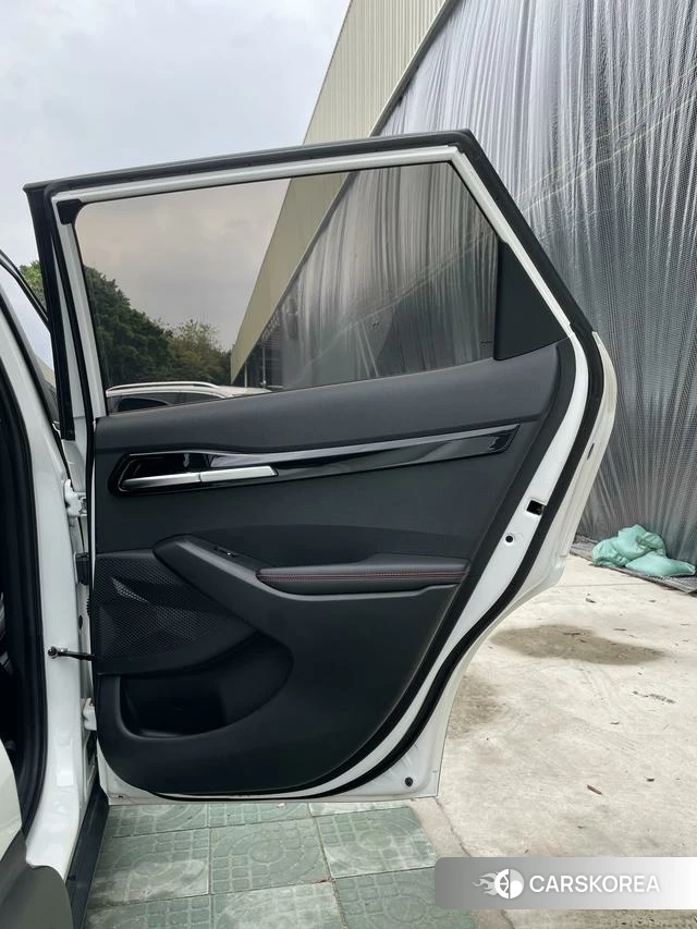 Kia KX3 2022 Белый из Китая, фото 3