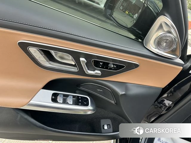 Mercedes-Benz E-Class 2024 Черный из Китая, фото 3