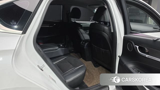 Hyundai Grandeur IG 2018 Белый из Кореи, фото 3