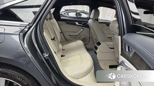 Audi A6 (C8) 2020 Серый из Кореи, фото 3
