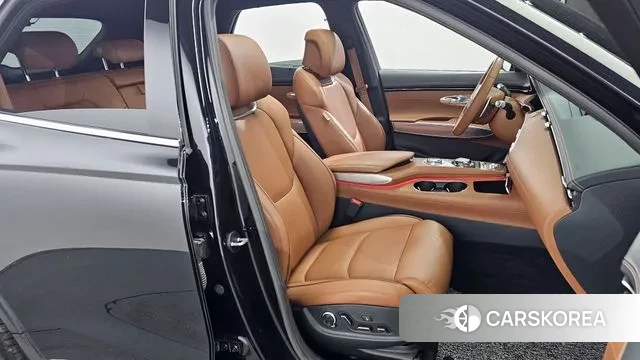 Genesis GV70 2022 Черный из Кореи, фото 3