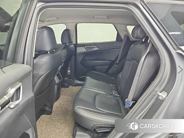 Kia Sportage 5th Generation 2022 Серебристо-серый из Кореи, фото 3