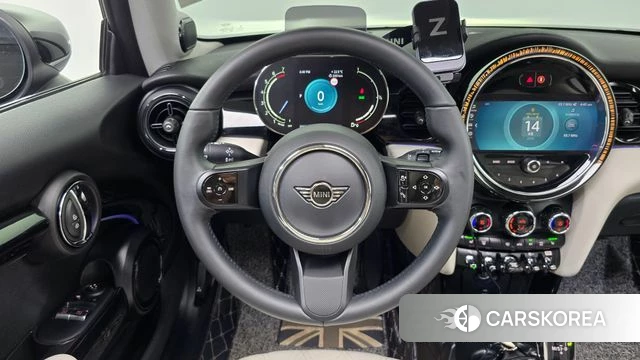 Mini Cooper S 2022 Черный из Кореи, фото 3