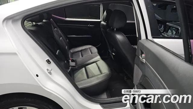 Hyundai Avante AD 2018 Белый из Кореи, фото 3