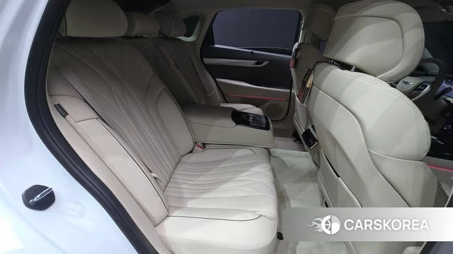 Genesis G80 (RG3) 2025 Белый из Кореи, фото 3