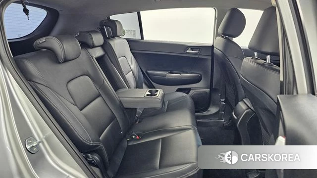 Kia Sportage The Bold 2021 Серый из Кореи, фото 3