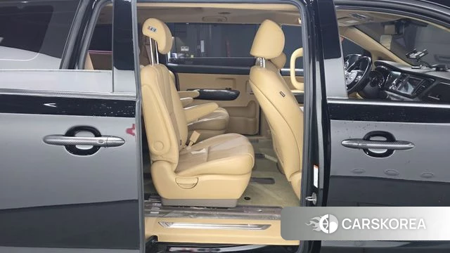 Kia The New Carnival 2020 Черный из Кореи, фото 3
