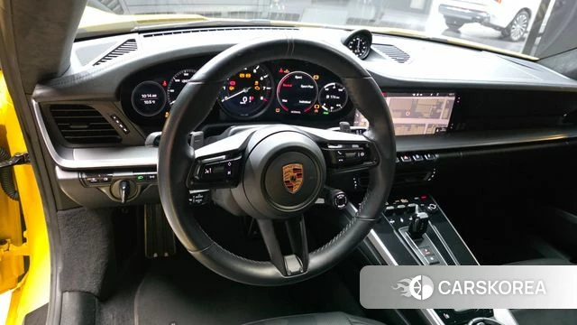 Porsche 911(992) 2020 Желтый из Кореи, фото 3