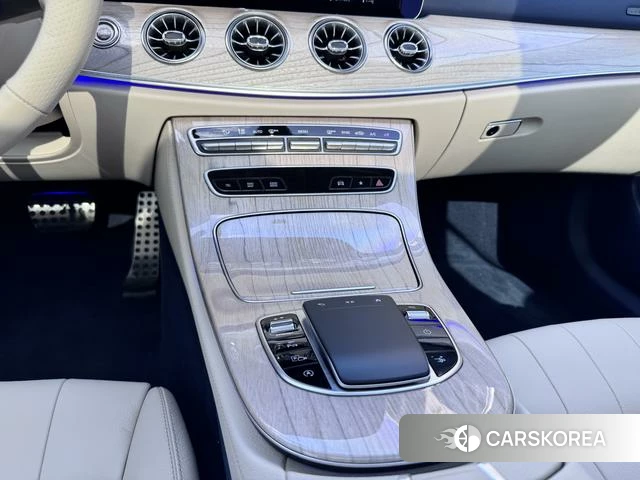Mercedes-Benz E-Class 2023 Зеленый из Китая, фото 3