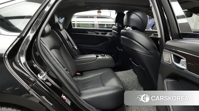 Genesis G80 2018 Черный из Кореи, фото 3