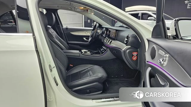 Mercedes-Benz E-Class W213 2019 Белый из Кореи, фото 3