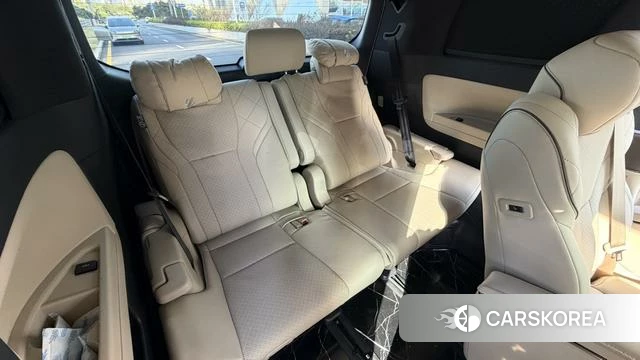 Toyota Alphard 2024 Белый из Китая, фото 3