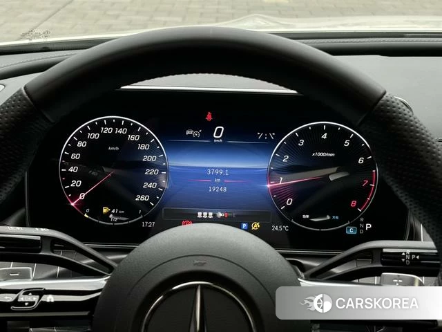 Mercedes-Benz C-class 2023 Белый из Китая, фото 3