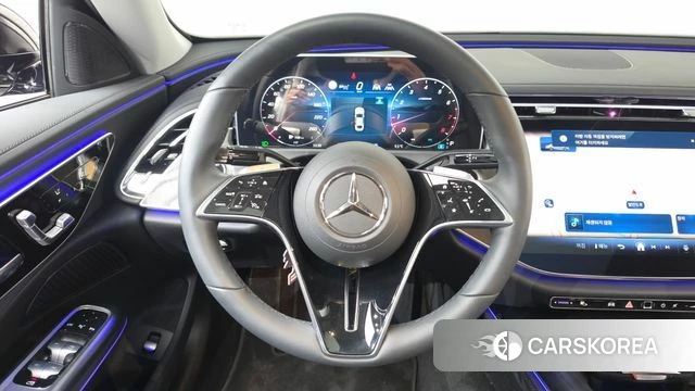 Mercedes-Benz E-Class W214 2025 Черный из Кореи, фото 3
