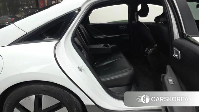 Hyundai Ionic 6 2022 Белый из Кореи, фото 3