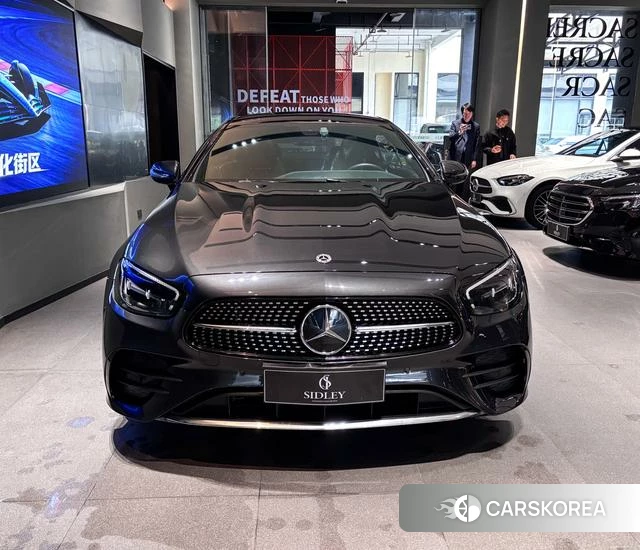 Mercedes-Benz E-Class 2021 Темно-серый из Китая, фото 3