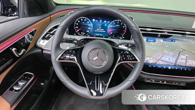 Mercedes-Benz E-Class W214 2024 Синий из Кореи, фото 3