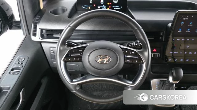 Hyundai Staria 2022 Черный из Кореи, фото 3