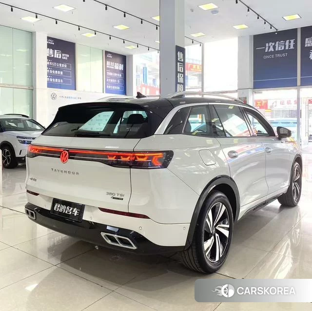 Volkswagen Tavendor 2023 Белый из Китая, фото 3