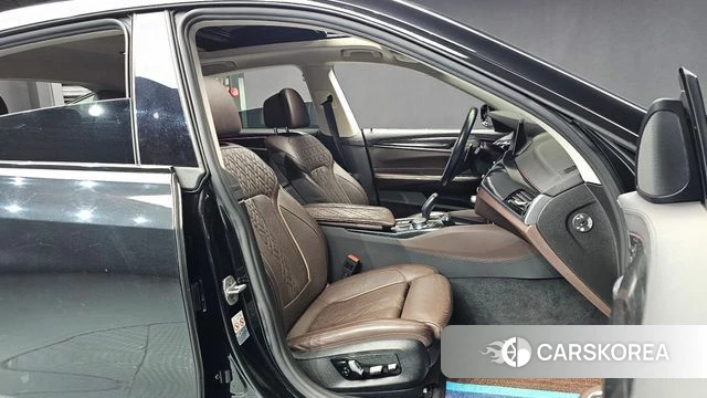 BMW 6 Series GT (G32) 2019 Черный из Кореи, фото 3